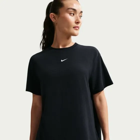 Nike One Relaxed Dri-FIT SS Tee Zwart Dames