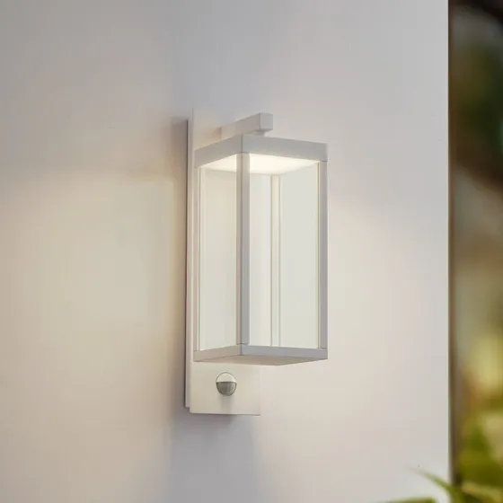 Lucande Ferdinand LED Buitenwandlamp met Bewegingssensor, Wit