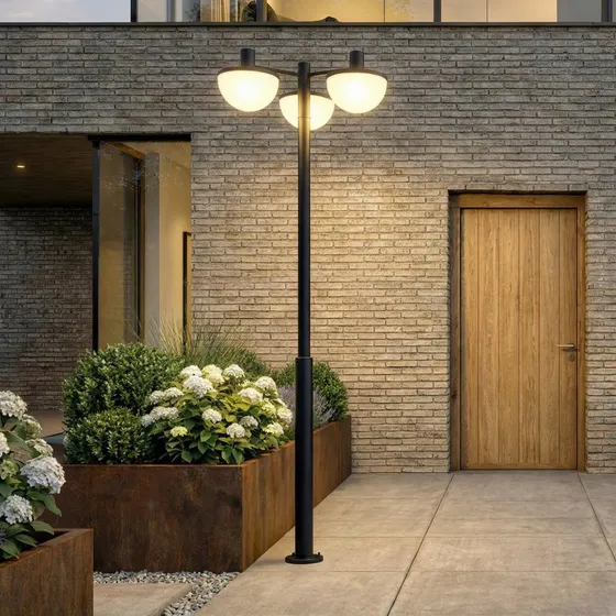 Lucande LED buitenlamp Toras, zwart, 3-lamps, CCT dimbaar