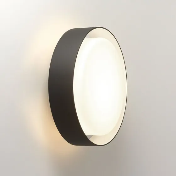 MARSET Plaff-on! Buitenwandlamp - Zwart - Ø33 cm - IP54