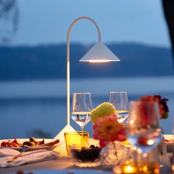FRANDSEN Grasp LED tafellamp met batterij - Wit - 47 cm