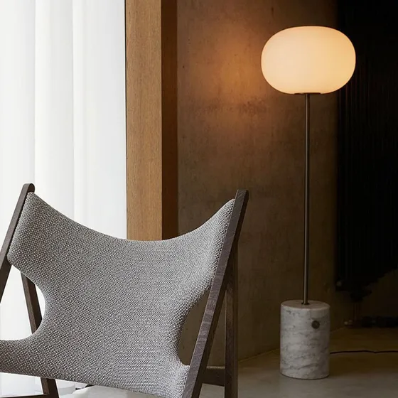 Audo Copenhagen JWDA Vloerlamp - Brons/Wit Marmer - 150 cm