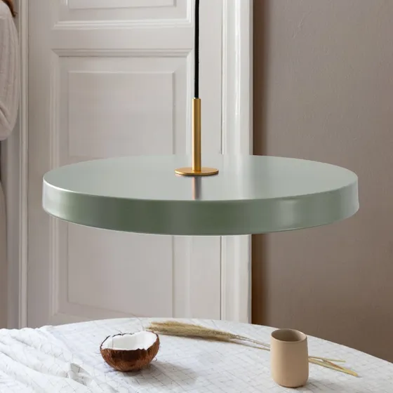 UMAGE Asteria Medium LED Hanglamp - Lichtgroen/Messing - 43 cm