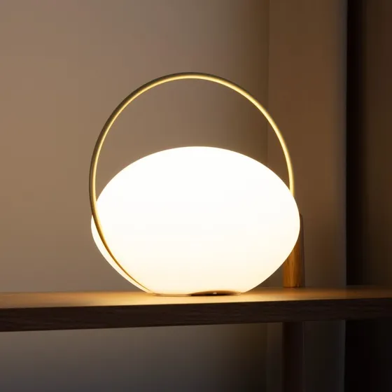 UMAGE Orbit LED tafellamp - Wit/Messing - IP44 - CCT dimbaar