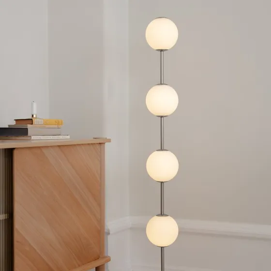 UMAGE LED vloerlamp Audrey, staalkleurig, 128 cm, 4-lamps