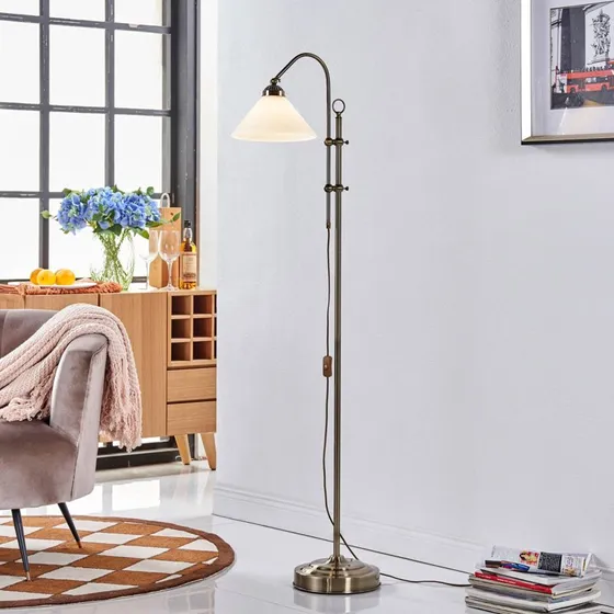 Lindby Otis Vloerlamp - Antiek Messing & Opaalglas - 170 cm