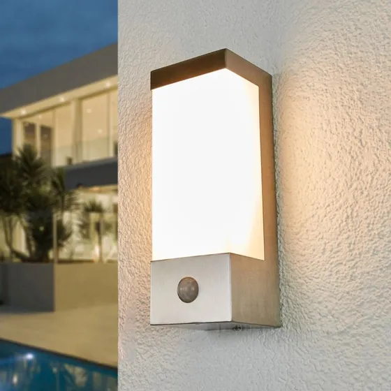 Lindby Severina LED Buitenwandlamp met Sensor, 25 cm, RVS