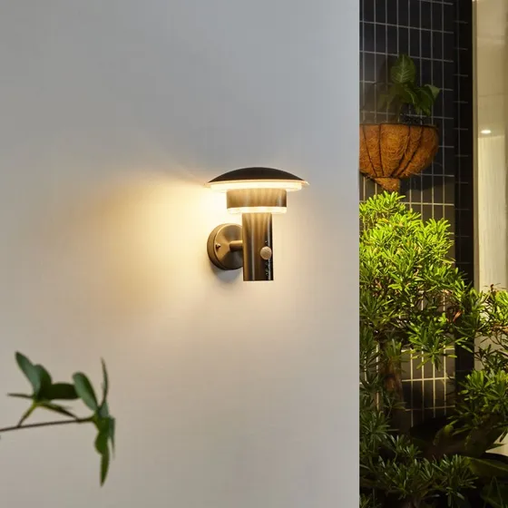 Lindby Lillie LED buitenwandlamp met bewegingssensor - RVS