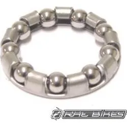 Shimano kogelring C-D-E groot CB-D110/E110 7/32 x 9 zilver