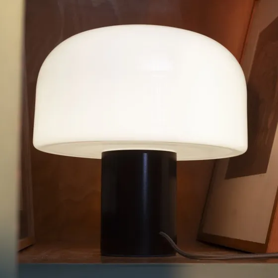 Flos Bellhop Glass T Tafellamp - Choco - Bruin Glas