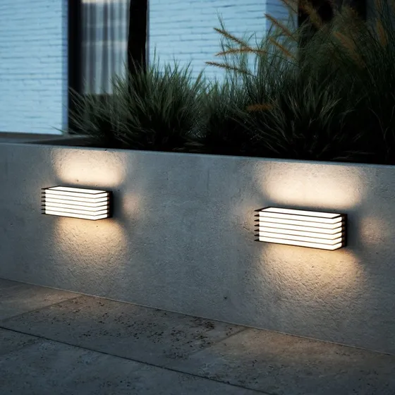 Nordlux Wandlamp Fluctus 28 zwart buiten - Modern & Hoekig