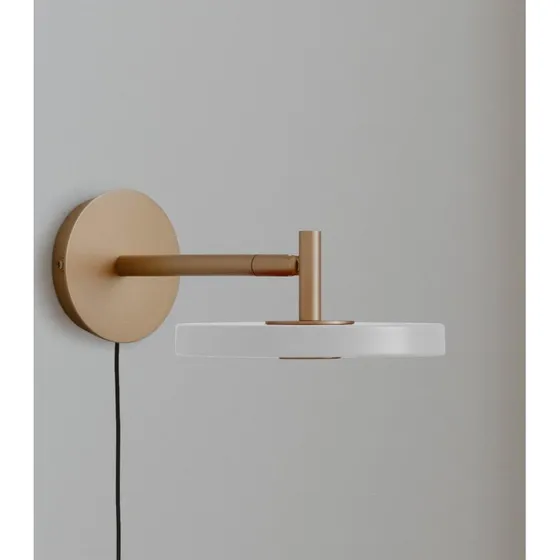 UMAGE Asteria Short LED wandlamp - Wit/Messing