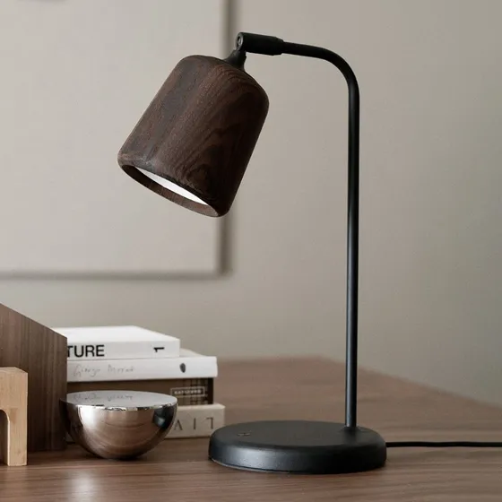 New Works Material Tafellamp - Smoked Oak