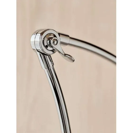 Fritz Hansen Kaiser Idell 6559-W Wandlamp Messing/Zwart