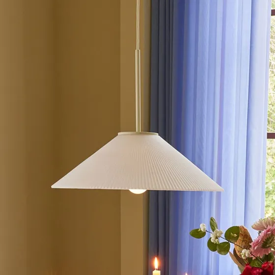 Hübsch Solid Hanglamp - Zand/Wit - Geribbeld Glas