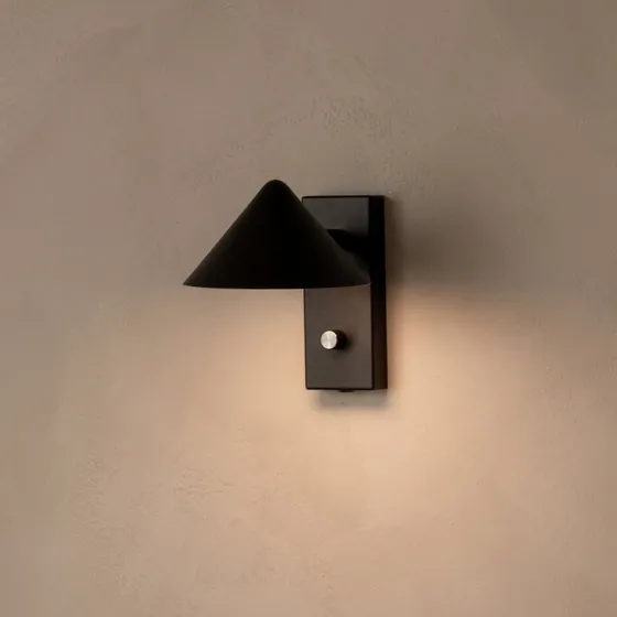 Watt & Veke Kuro wandlamp zwart, 16 cm, G9