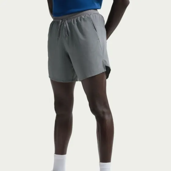 Nike Stride Dri-FIT Shorts met geïntegreerde onderbroek - Grijs