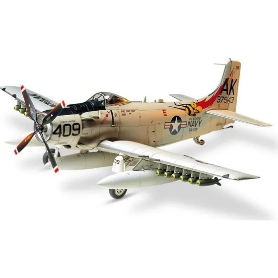 Tamiya 1:48 Douglas A-1H Skyraider Plastic Modelkit