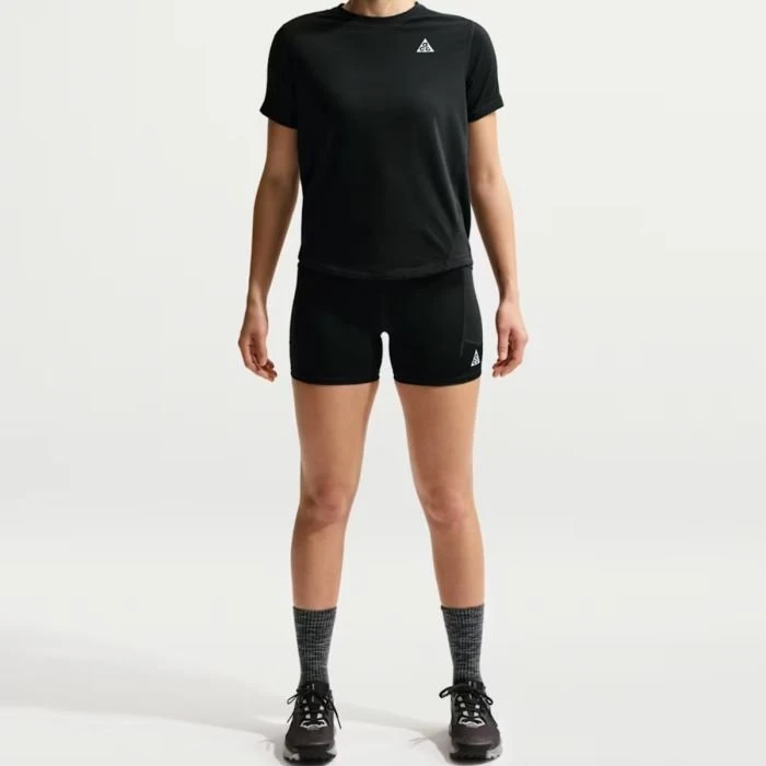 Nike ACG Dri-FIT Trail 4 Inch Shorts Mt. L Zwart Dames
