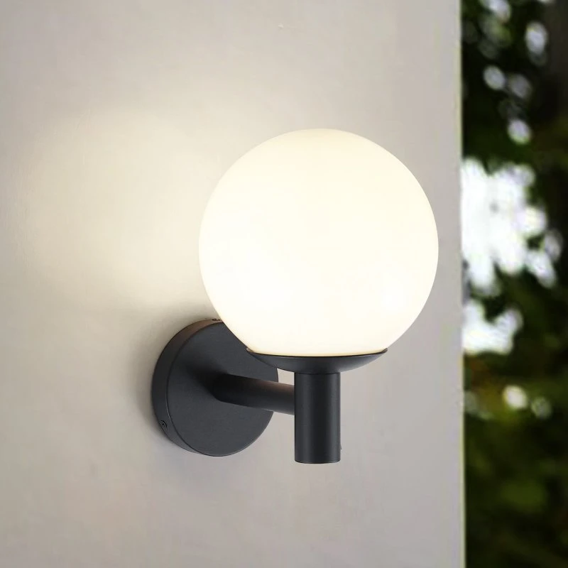 Lindby Dangan Buitenwandlamp - Wit/Opaal - Ø 20 cm