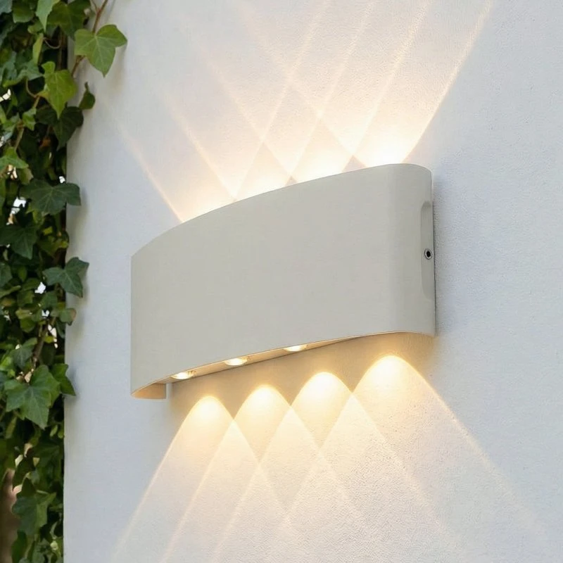Lindby Ithan LED Buitenwandlamp - Wit - 27 cm