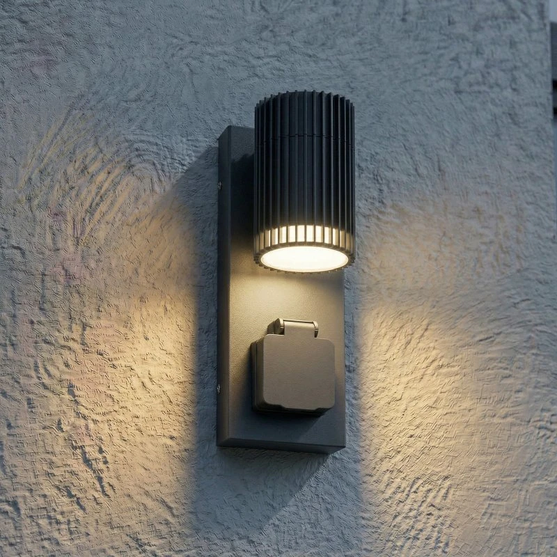 Lindby Enerio Buitenwandlamp - Zwart, GU10, met Stopcontact, IP44