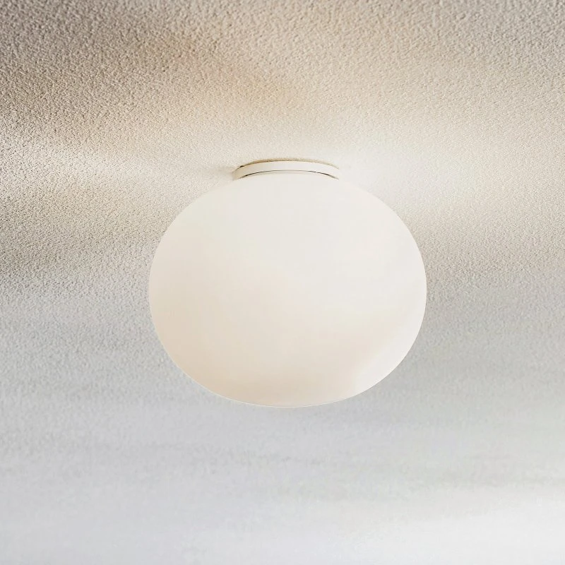 Flos Glo-Ball C/W Zero wand- en plafondlamp - Wit opaalglas