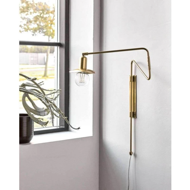 House Doctor Swing Wandlamp - Geel Koper / Messing