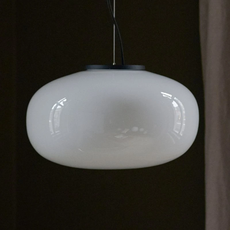 New Works Karl-Johan Kleine hanglamp, 23 cm, wit