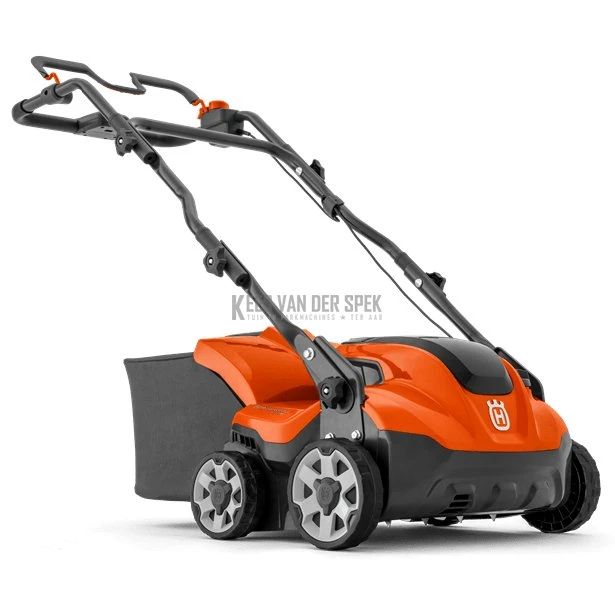 Husqvarna S138i Accu Verticuteermachine 38 cm