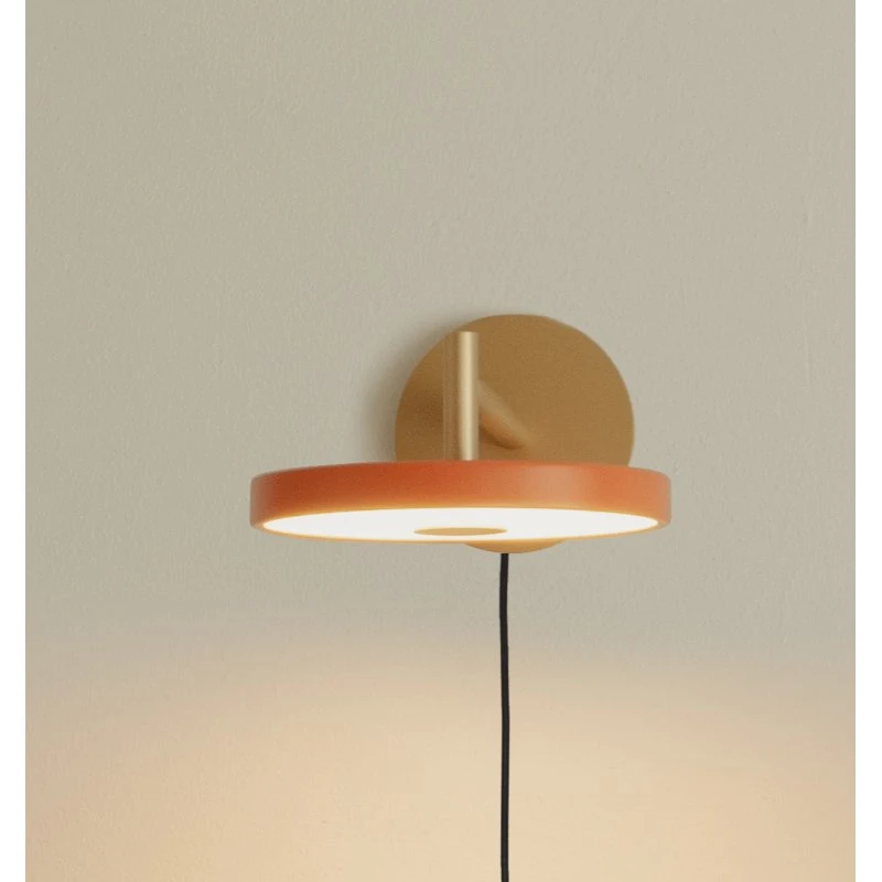 UMAGE Asteria Short LED wandlamp - Oranje/Messing