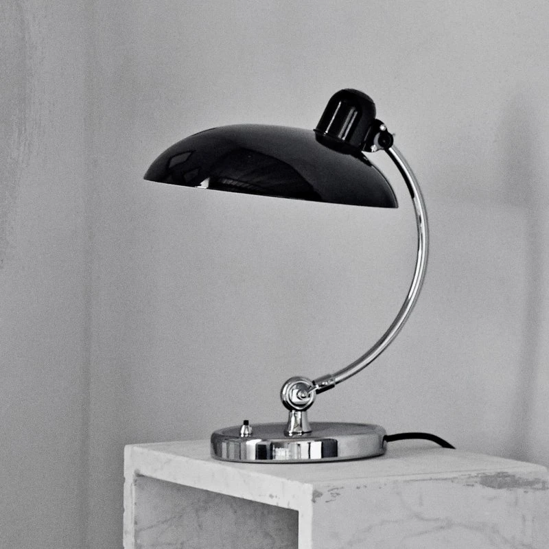 Fritz Hansen Kaiser Idell 6631-T Luxus Tafellamp - Zwart