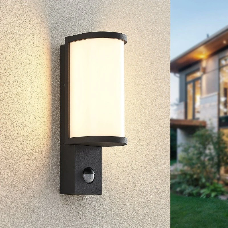 Lucande Jokum LED Buitenwandlamp met Bewegingssensor - Antraciet