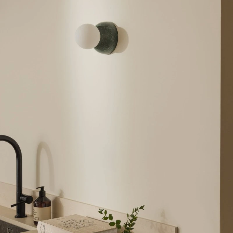 Globen Lighting Torrano wandlamp 13 cm - Donkergroen marmer & glas