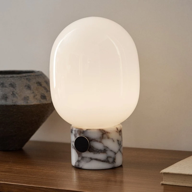 Audo Copenhagen JWDA Tafellamp - Wit Marmer & Opaalglas - 32 cm