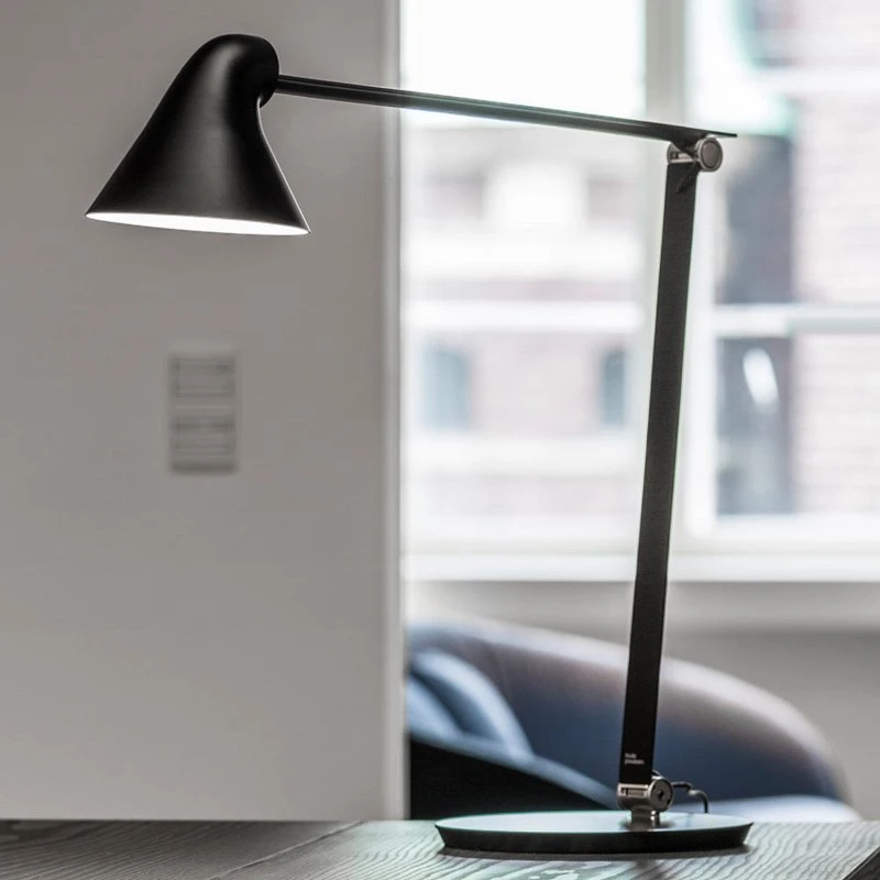 Louis Poulsen NJP tafellamp zwart - Designer lamp