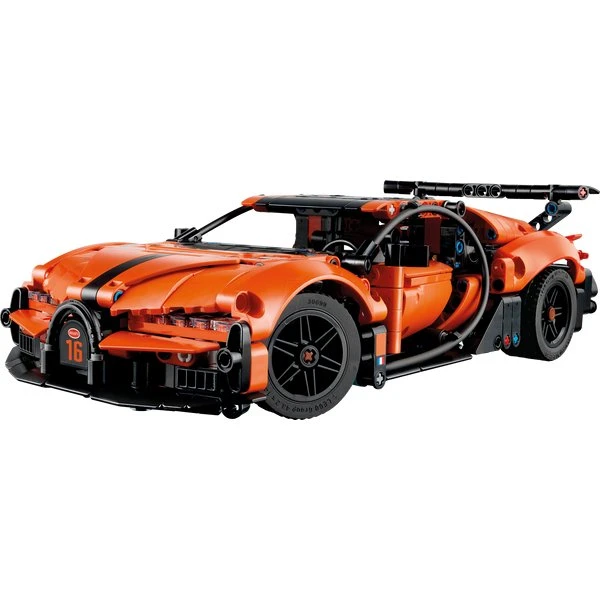 LEGO Technic 42222 Bugatti Chiron Pur Sport Hypercar
