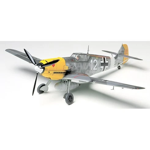 Tamiya Messerschmitt Bf 109E-4/7 Trop 1:48